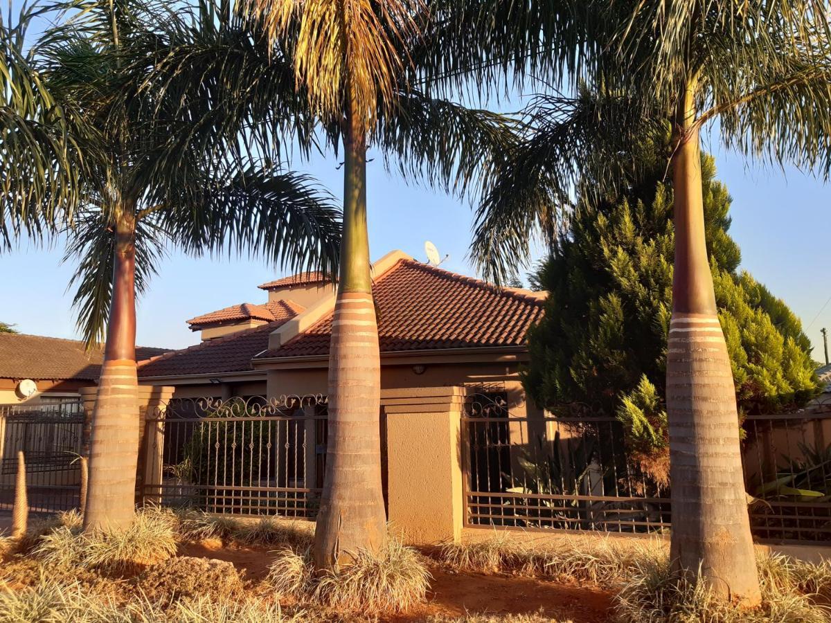 Lullaby Pearl Luxury Bed & Breakfast Tzaneen Exterior photo